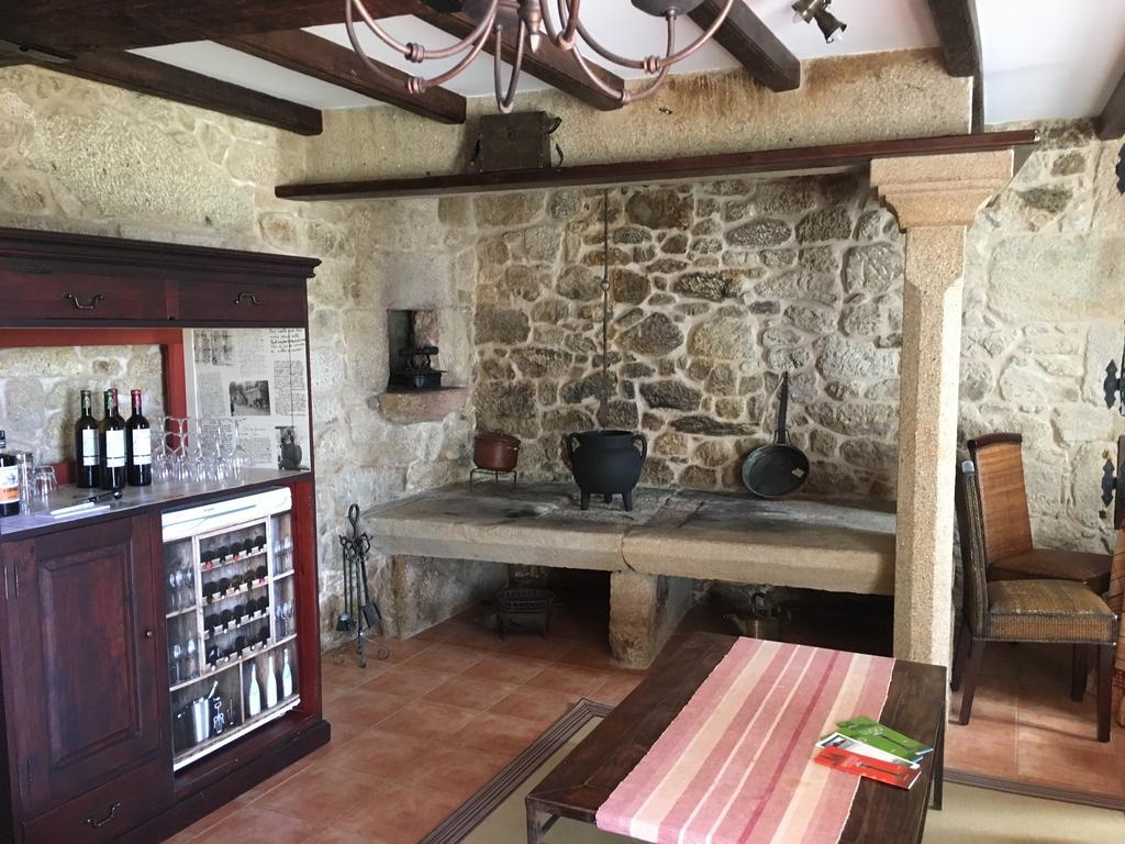 A Casa Da Meixida Padron Luaran gambar